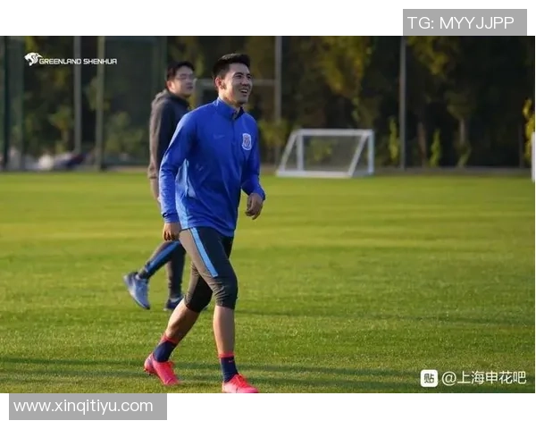 王伟独家揭秘足球技巧与战术心得分享助你提升球技与比赛表现